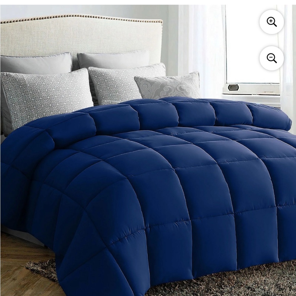 JUSTLET Luxury Solid Down Alternative Machine Washable Navy Comforters, Queen